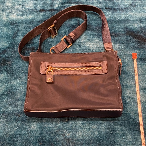Michael Kors Navy Crossbody Bag - Picture 3 of 9